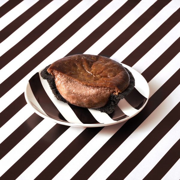 【ベイク】期間限定「チョコレートチーズタルト」販売★