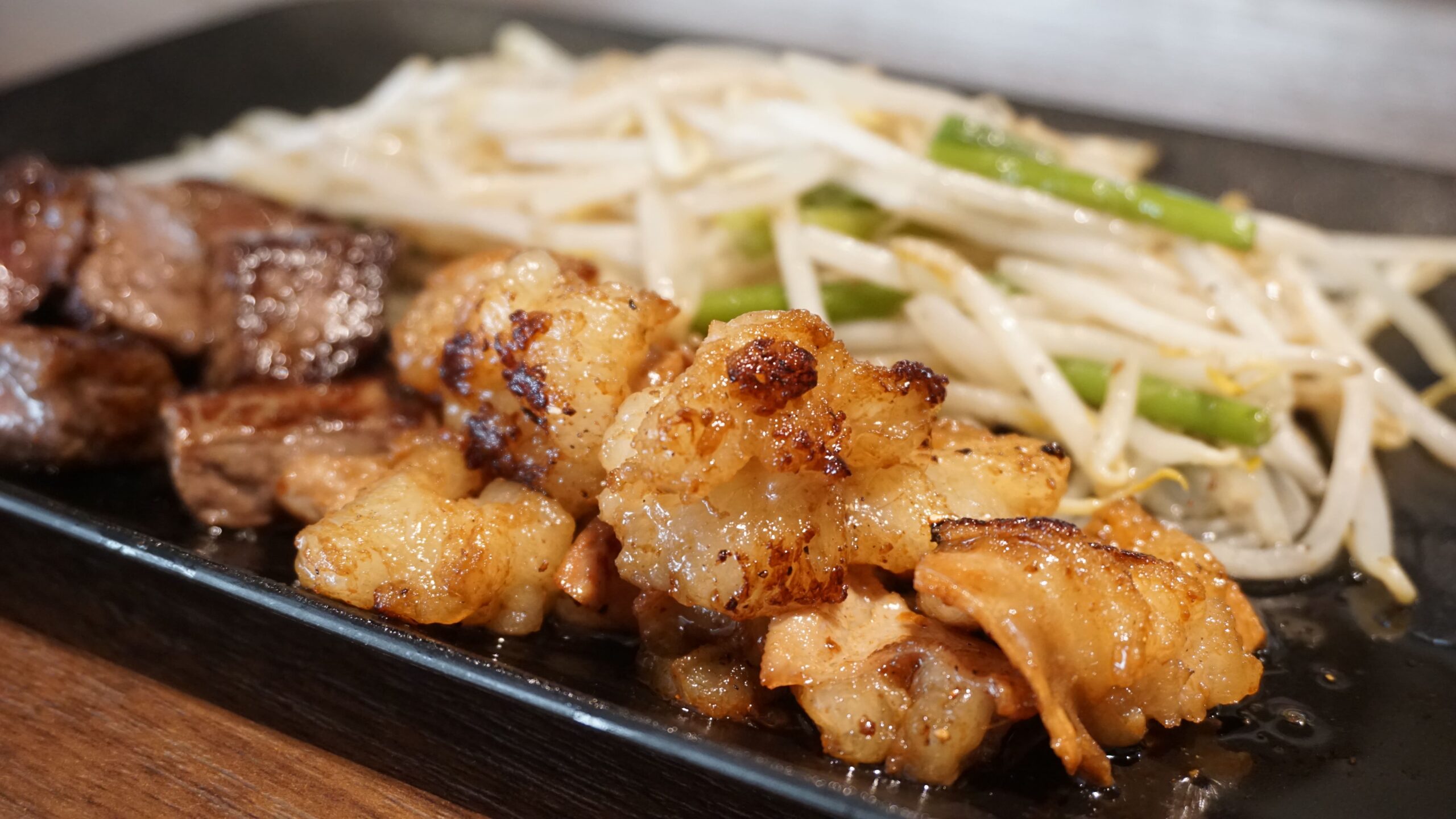 鉄板＆串カツ 肥後ホルモン – SAKURA MACHI Kumamoto-サクラマチ クマモト-